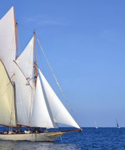 Classic cruising with Ocean5