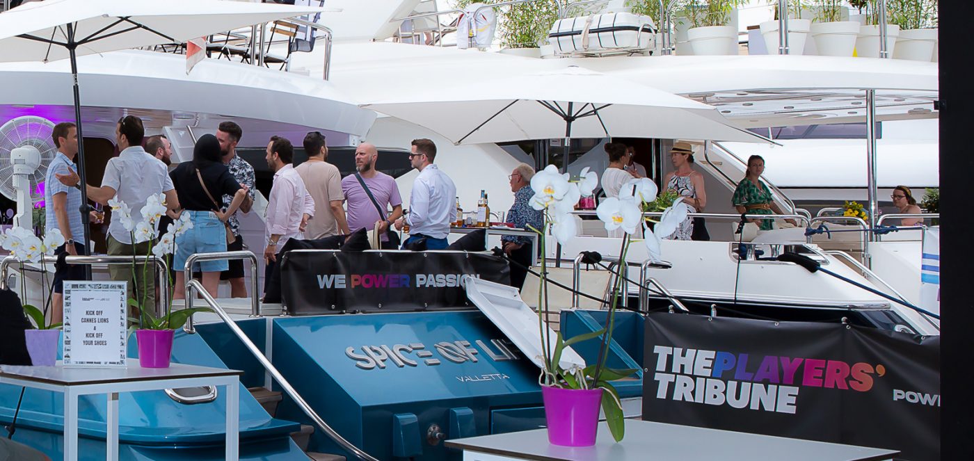 Style and simplicity for a perfect brand activation on a yacht in Cannes